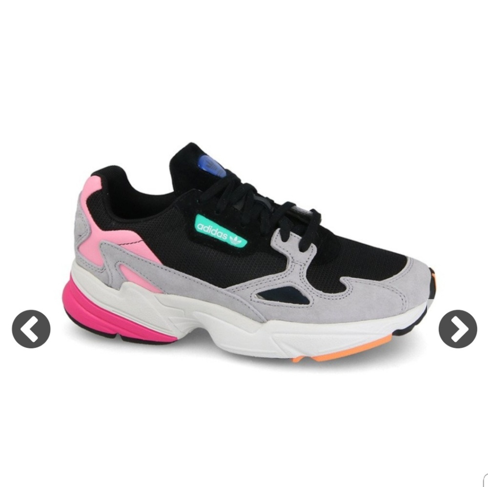 Adidas Falcon